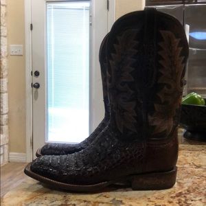 Lucchese Men’s Caiman Tail boots